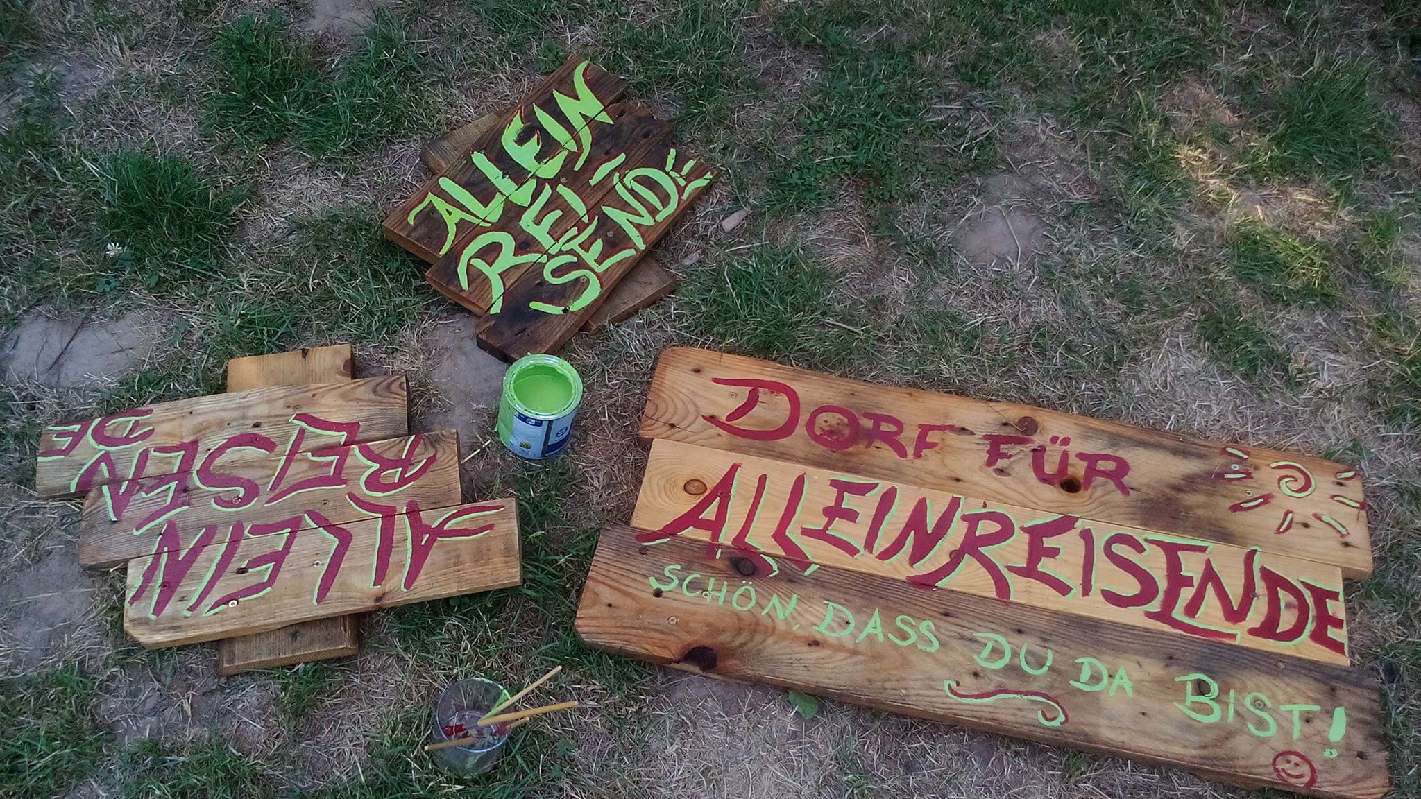 Zelten bei 35 Grad im Schatten | Claudya