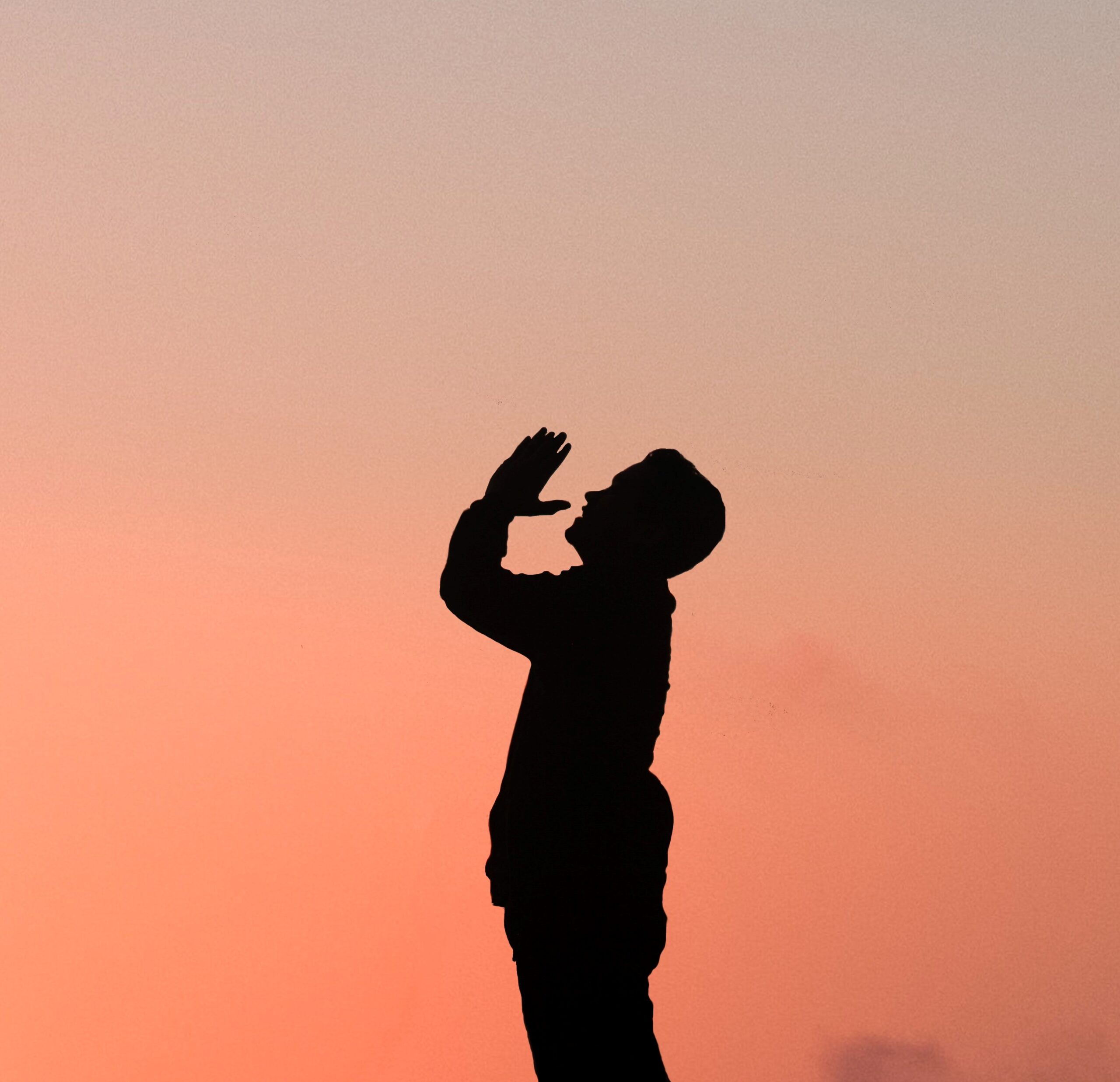 Lasst uns zusammenstehen im Gebet